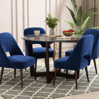 Tables & Chairs